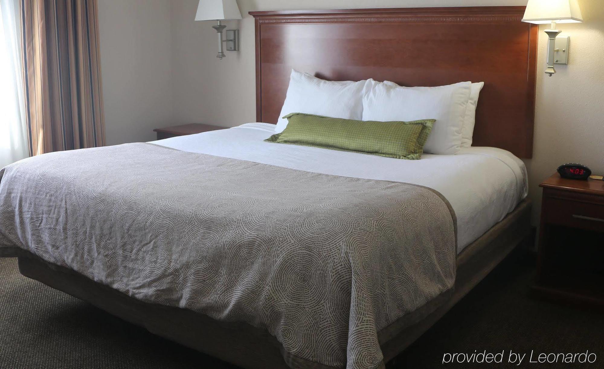 Candlewood Suites Fredericksburg By Ihg Εξωτερικό φωτογραφία